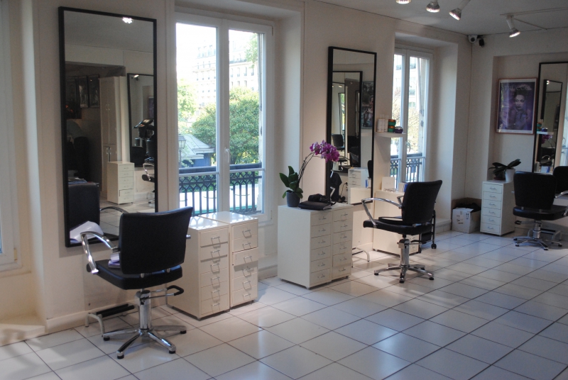 coiffure-VERIGNON-min_floor-home-office-property-living-room-room-781228-pxhere.com